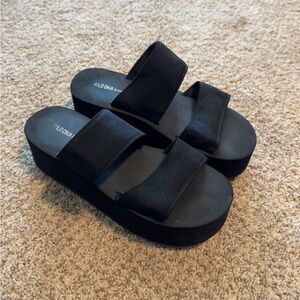 Black Platform Sandals